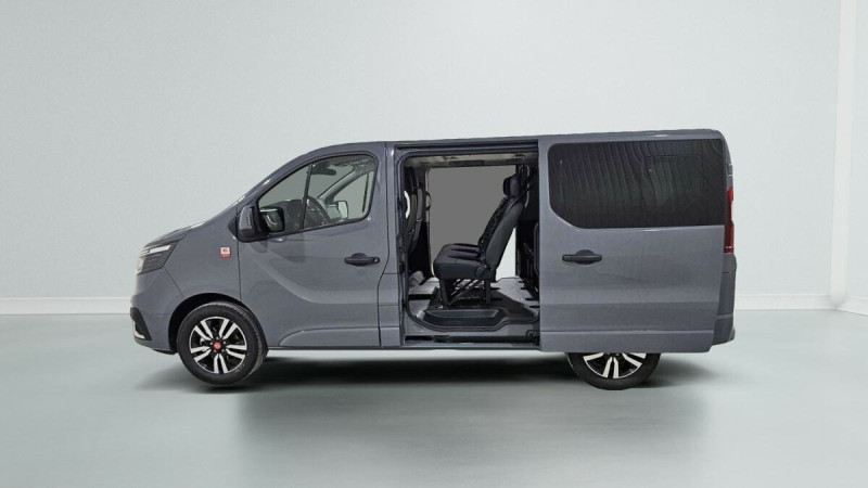 RENAULT TRAFIC TRAFIC BLUE DCI 170 AUTO TECHNO