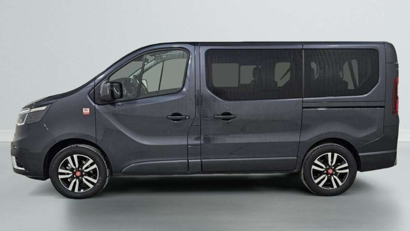 RENAULT TRAFIC TRAFIC BLUE DCI 170 AUTO TECHNO