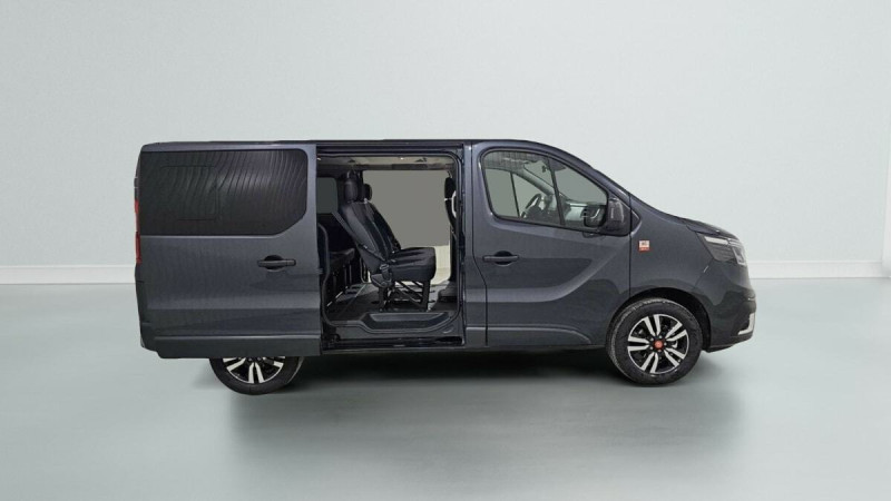 RENAULT TRAFIC TRAFIC BLUE DCI 170 AUTO TECHNO