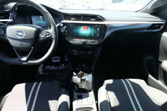 OPEL CORSA HYBRID 145 ULTIMATE