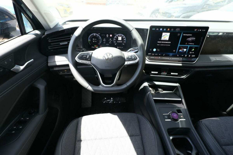 VOLKSWAGEN TIGUAN 204 DSG