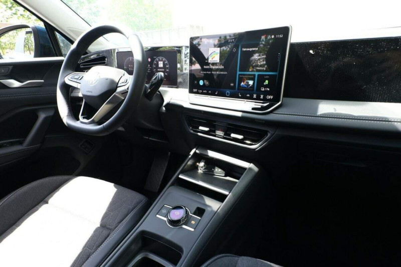 VOLKSWAGEN TIGUAN 204 DSG