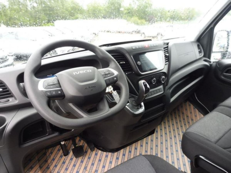 IVECO DAILY 35S18 3.0 V16 HI-MATIC H2 180CV