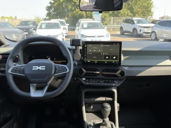DACIA BIGSTER 1.2 MILD HYBRID 140 EXTREME