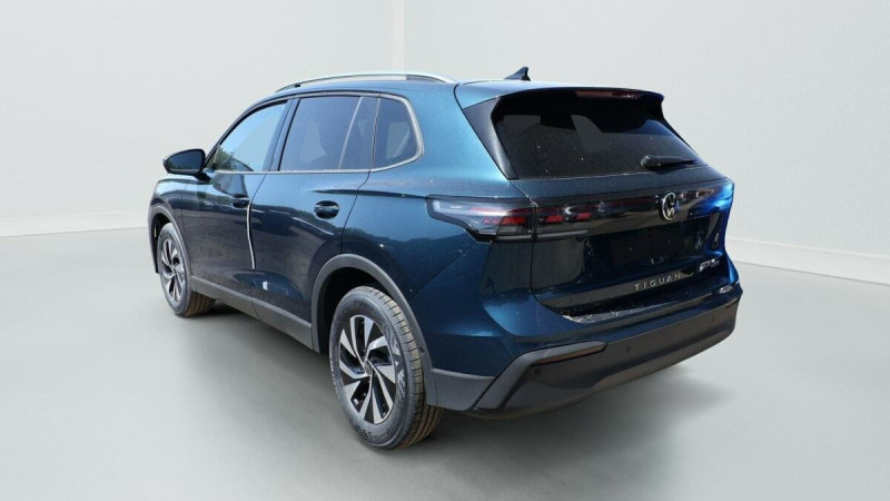 VOLKSWAGEN TIGUAN 150