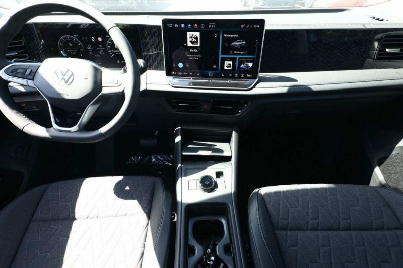 VOLKSWAGEN TIGUAN 150