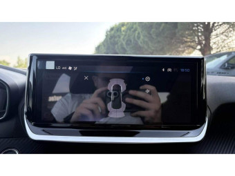 PEUGEOT 2008 1.2I HYBRID 145 E-DCS6 ALLURE