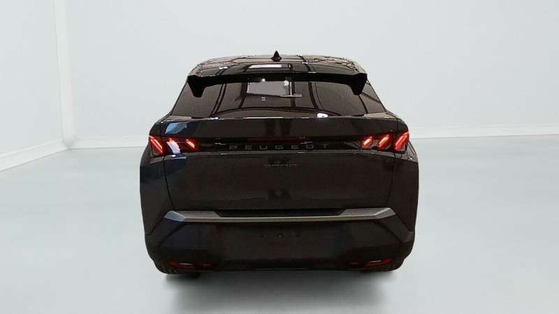 PEUGEOT 3008 HYBRID 136 E-DCS6 GT