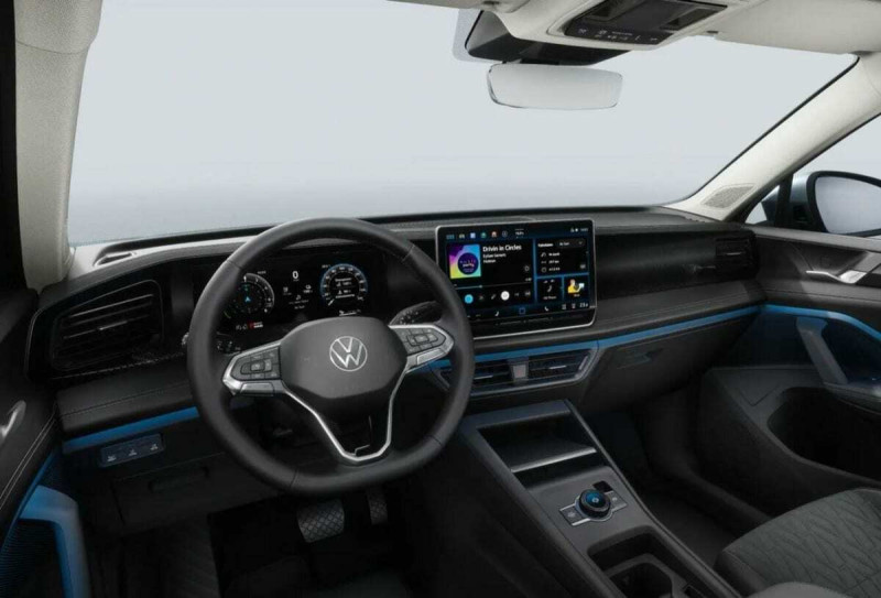 VOLKSWAGEN TIGUAN 130 DSG