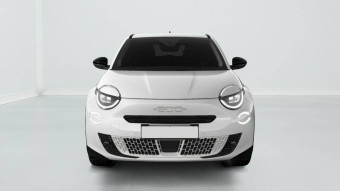 FIAT 600 HYBRID 145 LA PRIMA