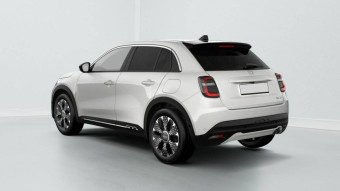 FIAT 600 HYBRID 145 LA PRIMA