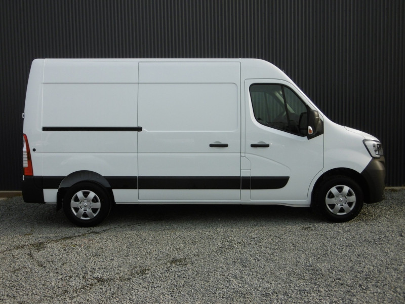 RENAULT MASTER L2H2 GRAND CONFORT 135 BLUE DCI