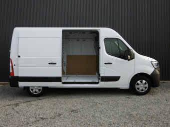 RENAULT MASTER L2H2 GRAND CONFORT 135 BLUE DCI