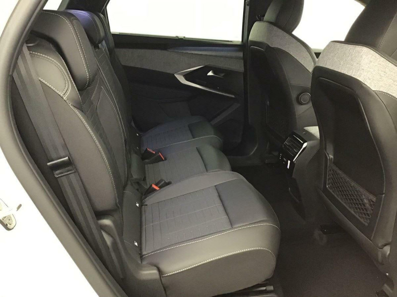 PEUGEOT 5008 GT 1.2 HYBRID 145