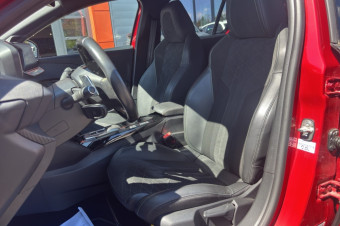 PEUGEOT 208 GT 130 EAT8