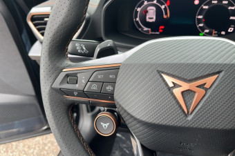 CUPRA FORMENTOR TDI 150 DSG7 T.O BACQUETS