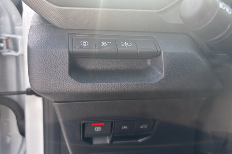 DACIA BIGSTER HYBRID 150 4X4 JOURNEY CITY
