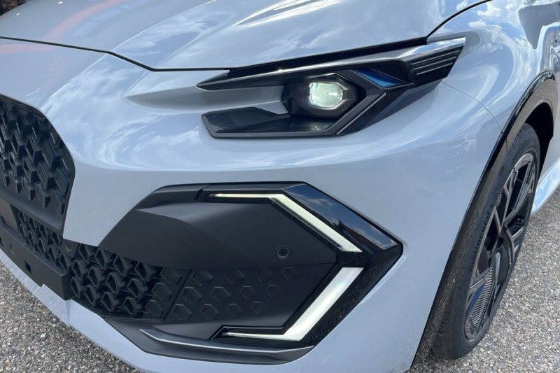 RENAULT CLIO 6 E-TECH 160 ESPRIT ALPINE