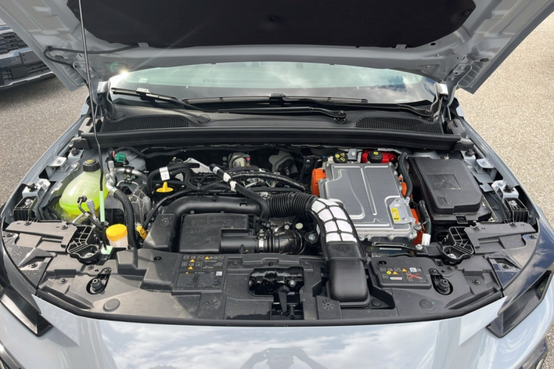 RENAULT CLIO 6 E-TECH 160 ESPRIT ALPINE