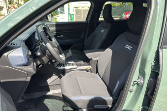 DACIA DUSTER HYBRID-G 150 4X4 JOURNEY PLUS