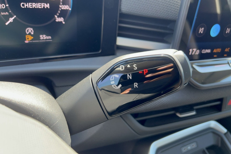 VOLKSWAGEN T-ROC ETSI 150 DSG LIFE PLUS