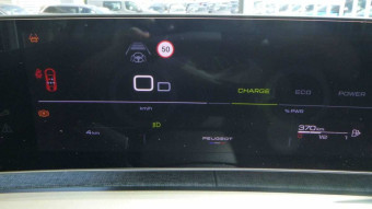 PEUGEOT 3008 HYBRID 145 E-DCS6 GT