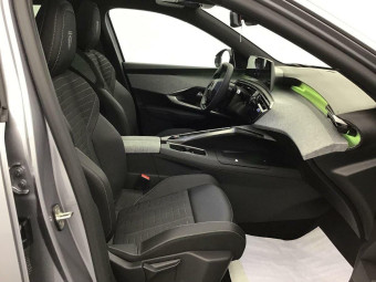 PEUGEOT 5008 GT 1.2 HYBRID 145
