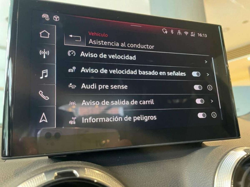 AUDI Q2 35 TFSI 150 S TRONIC 7 S LINE