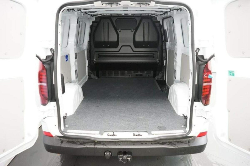 VOLKSWAGEN TRANSPORTER V L1H1 2.0 TDI 150 BVA8 BUSINESS