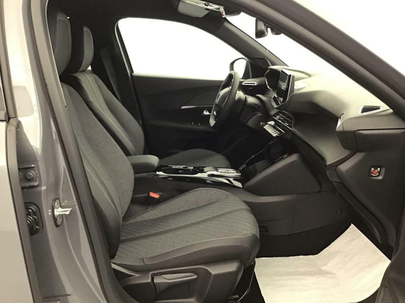 PEUGEOT 2008 HYBRID 145 ALLURE 1.2 HYBRID 136