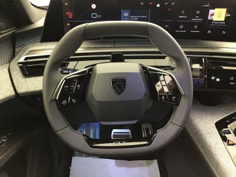 PEUGEOT 3008 PHASE 4 GT EXCLUSIVE 1.2 HYBRID 145