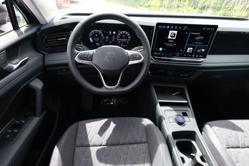 VOLKSWAGEN TIGUAN 130 DSG