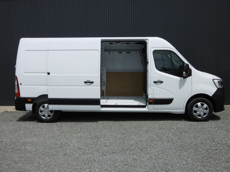 RENAULT MASTER L3H2 GRAND CONFORT 180 BLUE DCI AMT