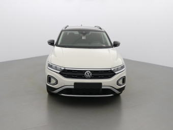 VOLKSWAGEN T-ROC LIFE 150 TSI