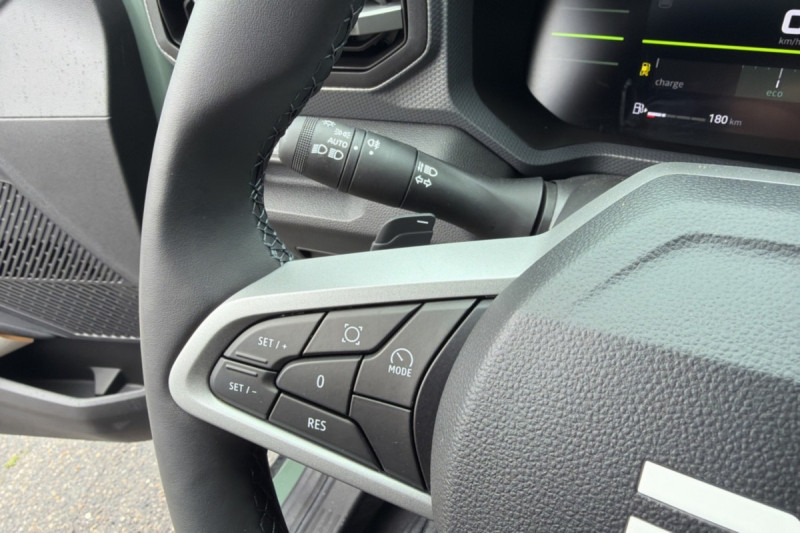 DACIA DUSTER HYBRID-G 150 4X4 EXPRESSION