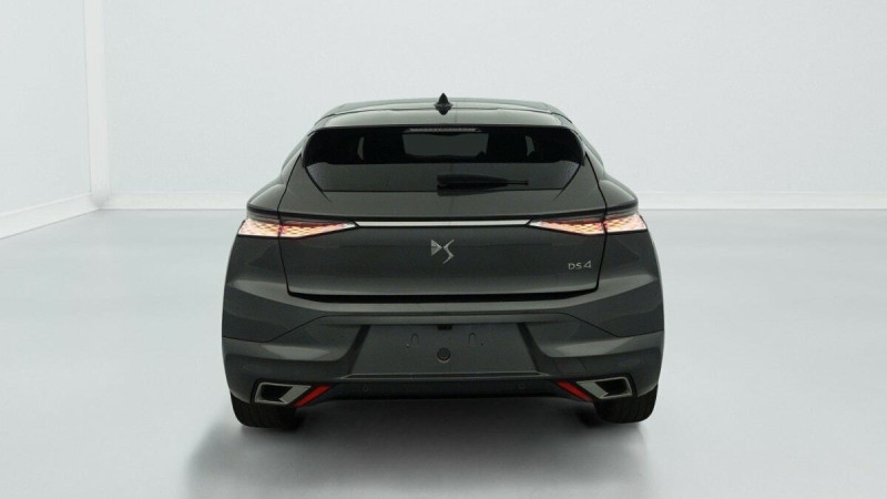 DS DS4 PURETECH 130 EAT8 RIVOLI