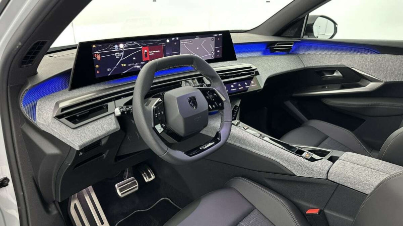 PEUGEOT 5008 5008 1.2 HYBRID 145CH GT E-DCS6
