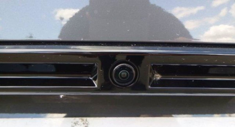 PEUGEOT 2008 HYBRID 145 E-DCS6 GT