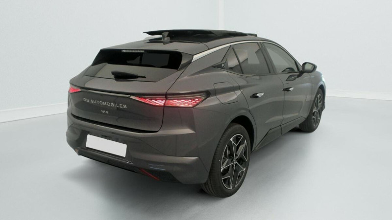 DS N 4 HYBRIDE 145 E-DCT6 ETOILE - ALCANTARA