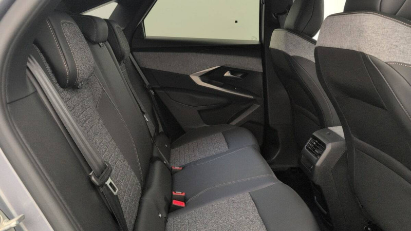 PEUGEOT 3008 HYBRID 145 E-DCS6 ALLURE