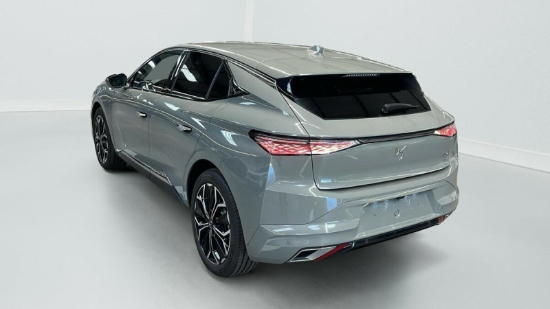DS DS4 PURETECH 130 EAT8 RIVOLI