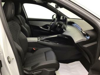 PEUGEOT 5008 GT 1.2 HYBRID 145