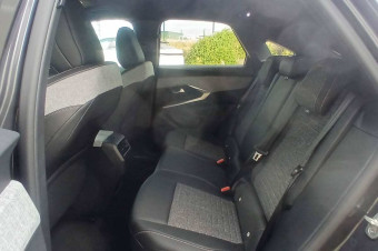PEUGEOT 3008 HYBRID 145 E-DCS6 ALLURE