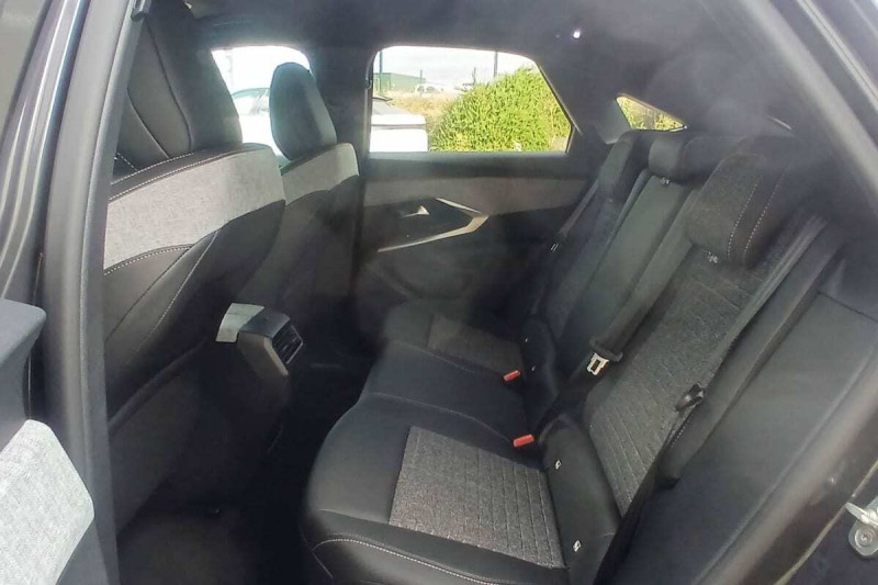 PEUGEOT 3008 HYBRID 145 E-DCS6 ALLURE