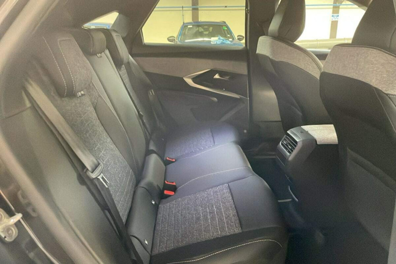 PEUGEOT 3008 HYBRID 145 E-DCS6 ALLURE