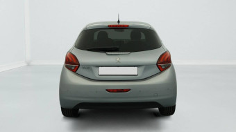 PEUGEOT 208 PURETECH 82CH BVM5 SIGNATURE