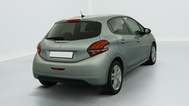PEUGEOT 208 PURETECH 82CH BVM5 SIGNATURE