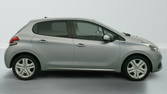 PEUGEOT 208 PURETECH 82CH BVM5 SIGNATURE