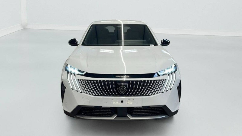 PEUGEOT 3008 HYBRID 145 E-DCS6 ALLURE