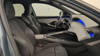 PEUGEOT 3008 HYBRID 145 E-DCS6 GT